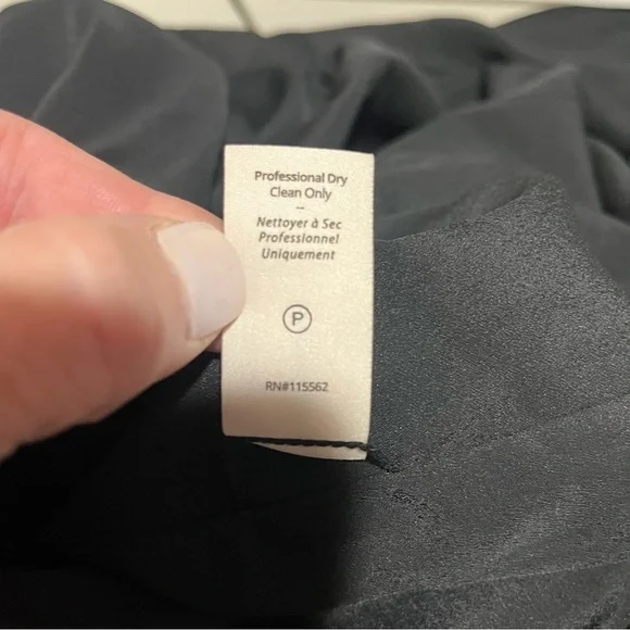 cinq a sept Paisley Long Sleeve Dress Black Size 6 High Low Hem Mock Neck - Picture 10 of 10